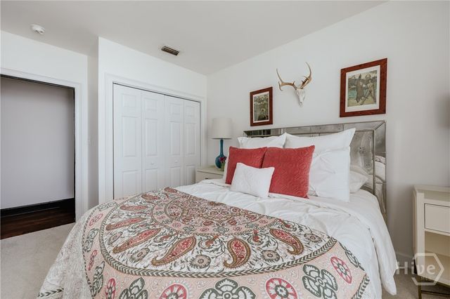 247 E Washington Street 504, Athens, GA 30606