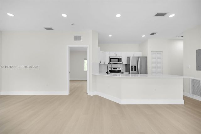 6940 NW 5th Pl, Miami, FL 33150