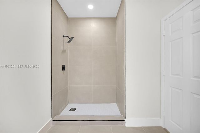 6940 NW 5th Pl, Miami, FL 33150