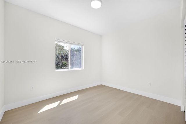 6940 NW 5th Pl, Miami, FL 33150