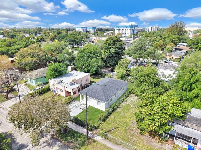 6940 NW 5th Pl, Miami, FL 33150