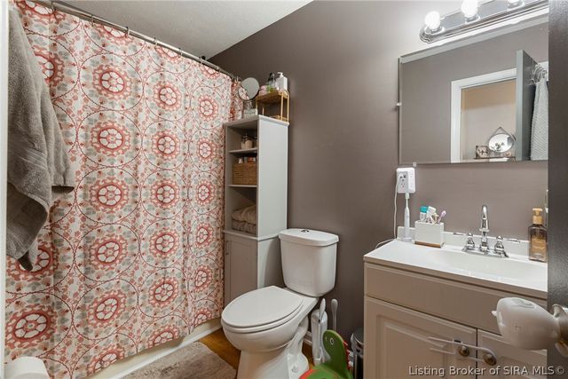 6075 Highway 335 NE, New Salisbury, IN 47114