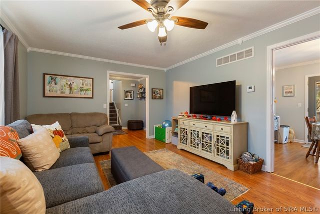 6075 Highway 335 NE, New Salisbury, IN 47114