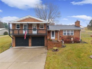 6075 Highway 335 NE, New Salisbury, IN 47114