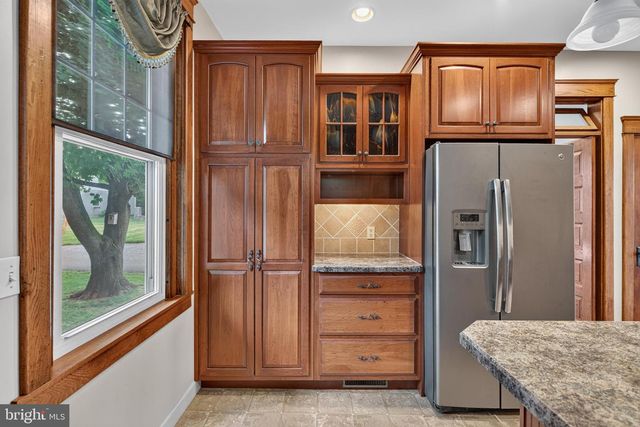 30 W BRANDT BLVD, Salunga, PA 17538