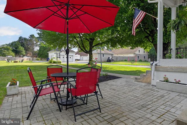 30 W BRANDT BLVD, Salunga, PA 17538