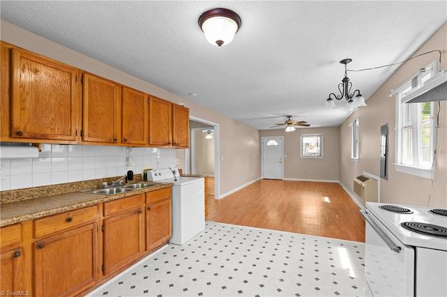 1748 Pleasant Street, Winston-salem, NC 27107
