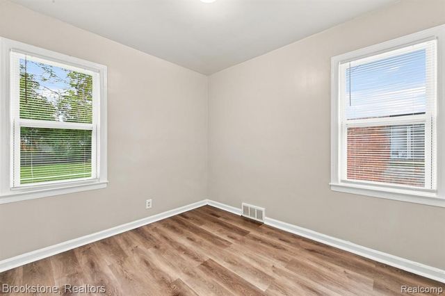 9600 Braile Street, Detroit, MI 48228