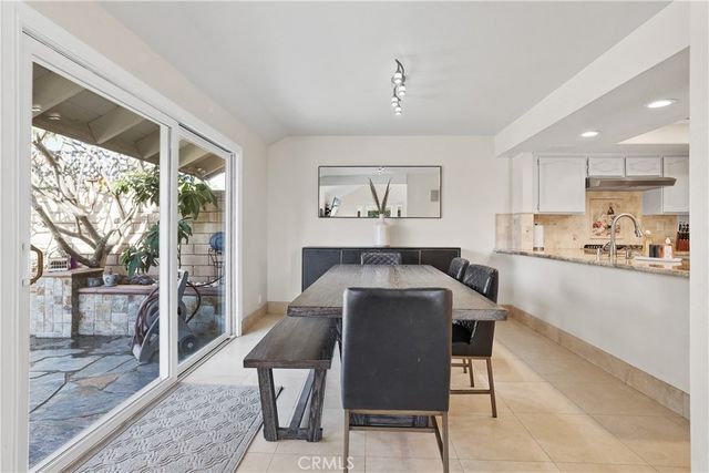 20981 Coastview Lane, Huntington Beach, CA 92648