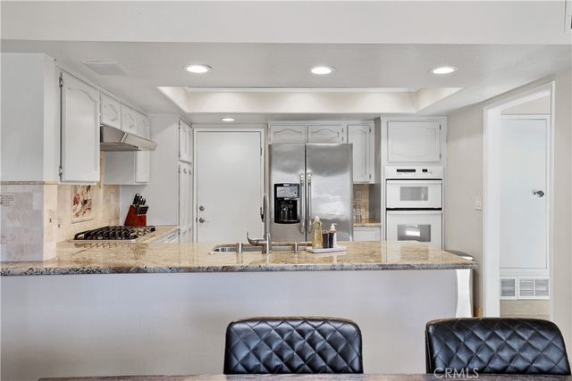 20981 Coastview Lane, Huntington Beach, CA 92648