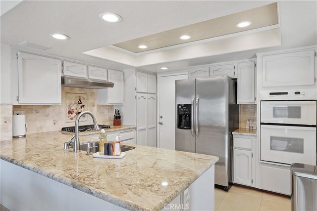 20981 Coastview Lane, Huntington Beach, CA 92648