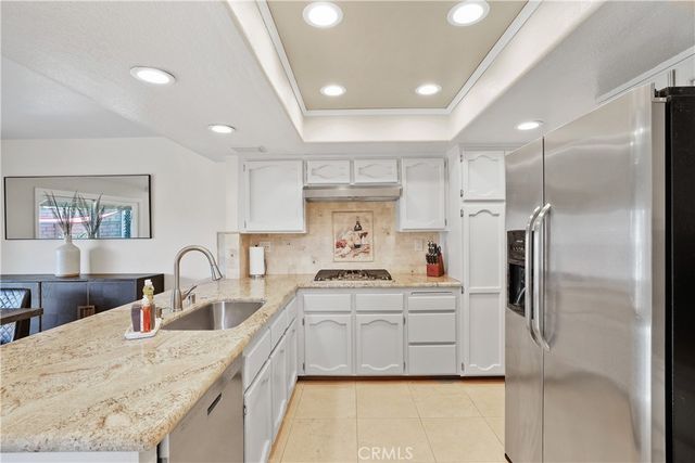 20981 Coastview Lane, Huntington Beach, CA 92648