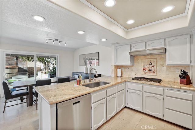20981 Coastview Lane, Huntington Beach, CA 92648