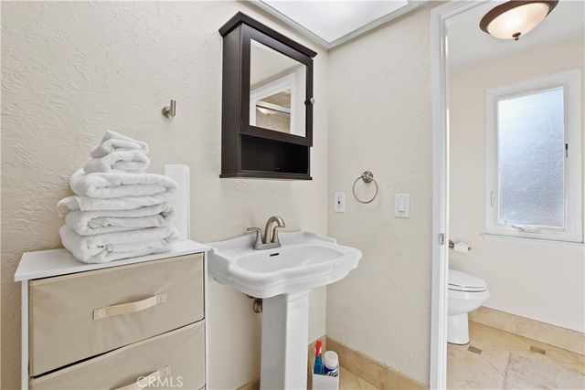 20981 Coastview Lane, Huntington Beach, CA 92648