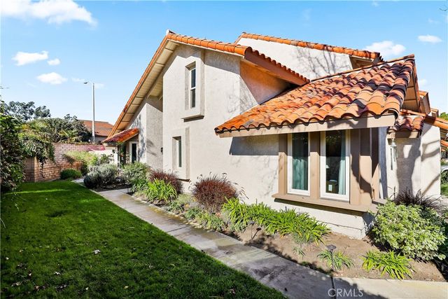 20981 Coastview Lane, Huntington Beach, CA 92648