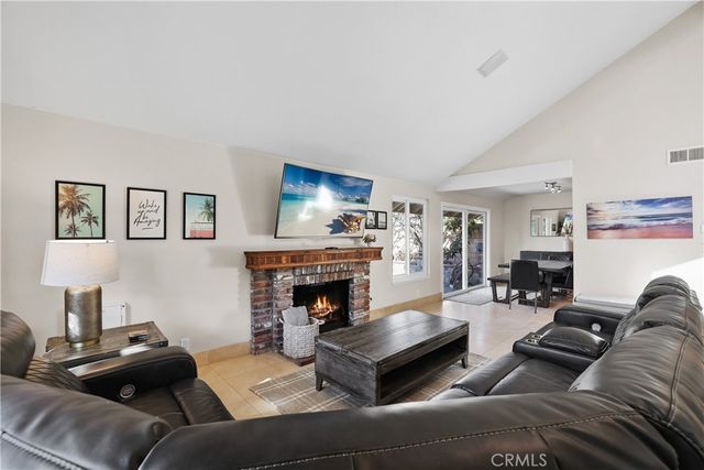 20981 Coastview Lane, Huntington Beach, CA 92648