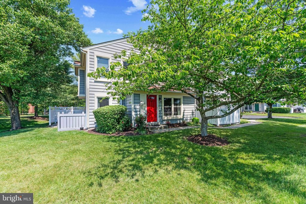 Image 1 of property listing at 9302 PLAYER DR #155, Laurel, MD 20708