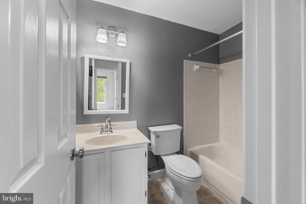 Image 36 of property listing at 9302 PLAYER DR #155, Laurel, MD 20708