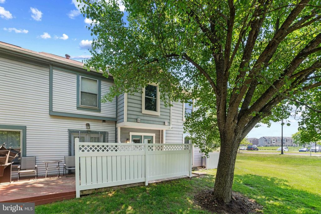 Image 42 of property listing at 9302 PLAYER DR #155, Laurel, MD 20708