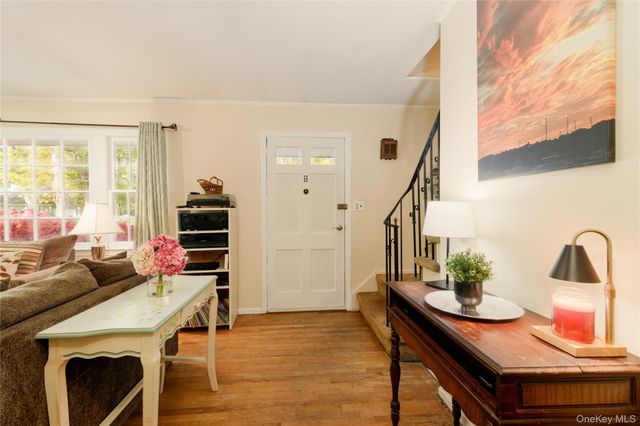 14 Bunkerhill Drive, Huntington, NY 11743