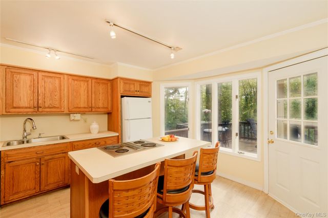14 Bunkerhill Drive, Huntington, NY 11743