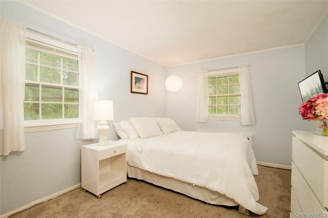 14 Bunkerhill Drive, Huntington, NY 11743
