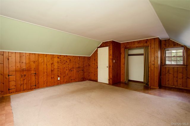 14 Bunkerhill Drive, Huntington, NY 11743