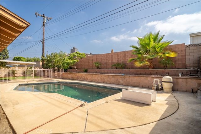 1428 S farber Avenue, Glendora, CA 91740