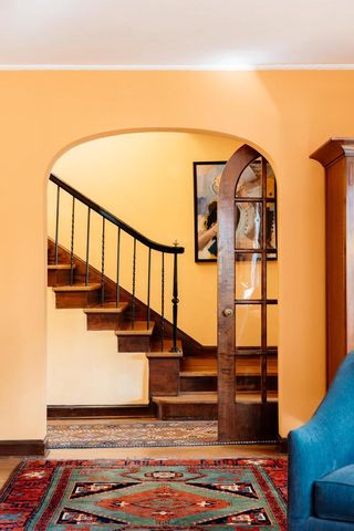 3467 N Frederick AVENUE, Milwaukee, WI 53211