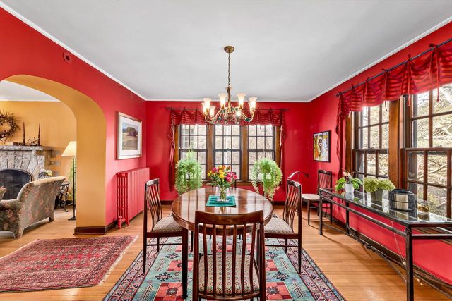 3467 N Frederick AVENUE, Milwaukee, WI 53211