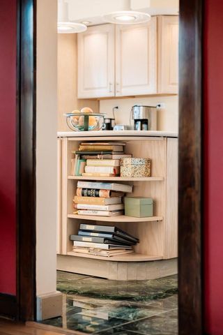 3467 N Frederick AVENUE, Milwaukee, WI 53211