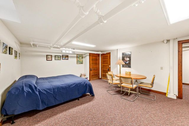 3467 N Frederick AVENUE, Milwaukee, WI 53211