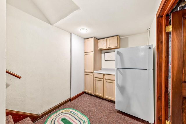 3467 N Frederick AVENUE, Milwaukee, WI 53211