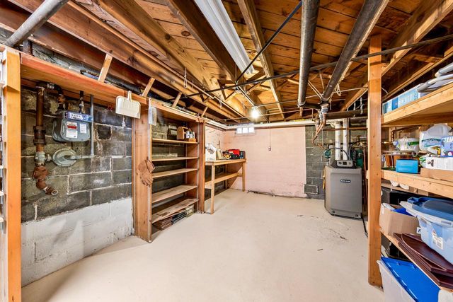 3467 N Frederick AVENUE, Milwaukee, WI 53211