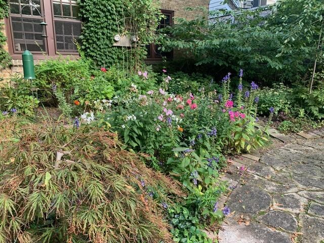 3467 N Frederick AVENUE, Milwaukee, WI 53211