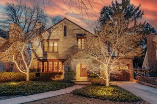 3467 N Frederick AVENUE, Milwaukee, WI 53211