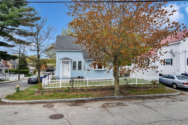 2 Carder Street, Providence, RI 02904