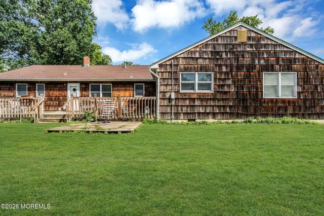 40 Asbury Avenue, Oceanport, NJ 07757