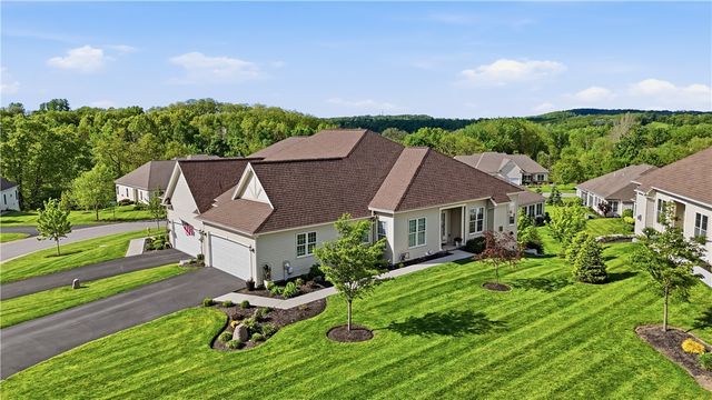 1077 Chapelhill Drive, Victor, NY 14546
