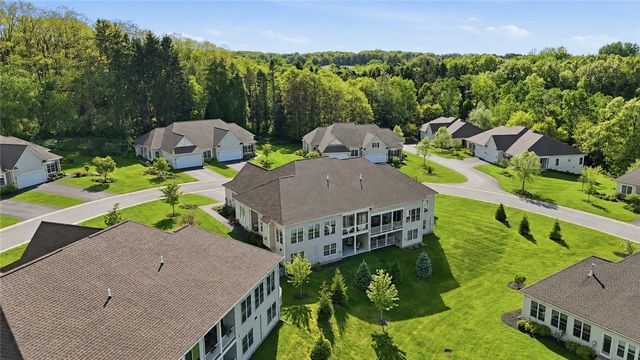 1077 Chapelhill Drive, Victor, NY 14546
