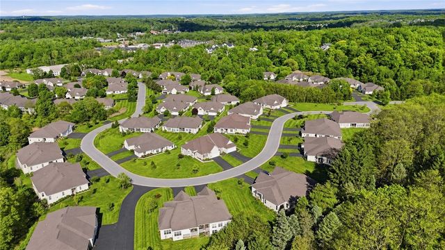 1077 Chapelhill Drive, Victor, NY 14546