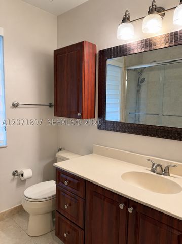 7483 SW 109th Ave, Miami, FL 33173
