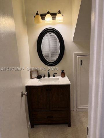 7483 SW 109th Ave, Miami, FL 33173