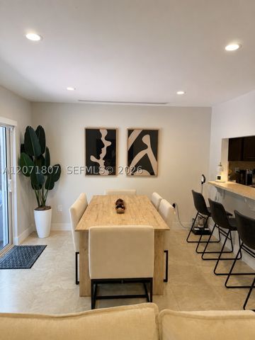7483 SW 109th Ave, Miami, FL 33173