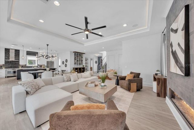 419 BAYVIEW DRIVE NE, St Petersburg, FL 33704