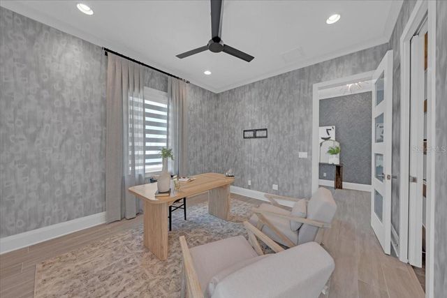 419 BAYVIEW DRIVE NE, St Petersburg, FL 33704