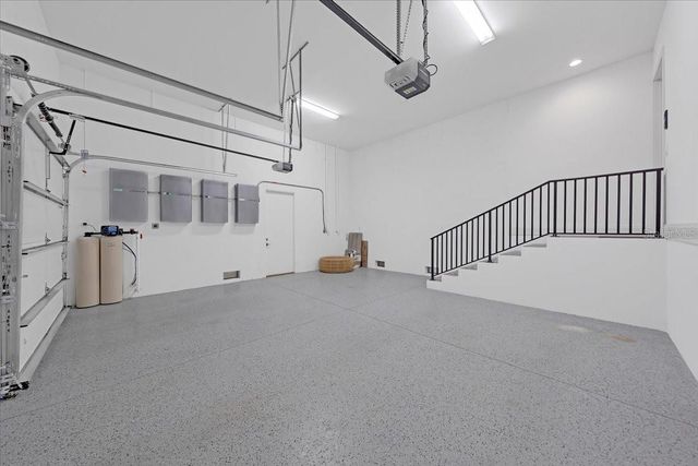 419 BAYVIEW DRIVE NE, St Petersburg, FL 33704