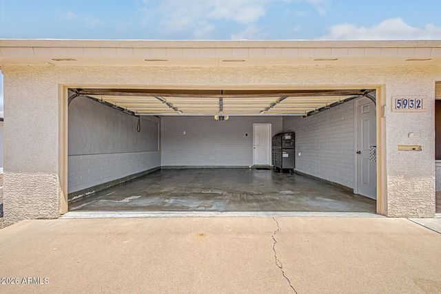 5932 E BUTTE Street, Mesa, AZ 85205