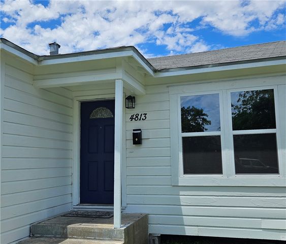 4813 Kendall Dr, Corpus Christi, TX 78415