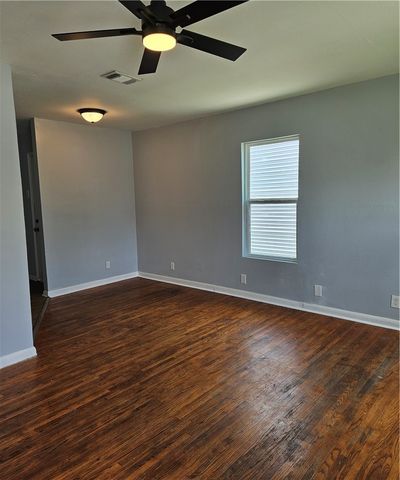 4813 Kendall Dr, Corpus Christi, TX 78415